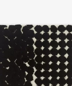 Kvadrat Semis Rug Furniture Lighting