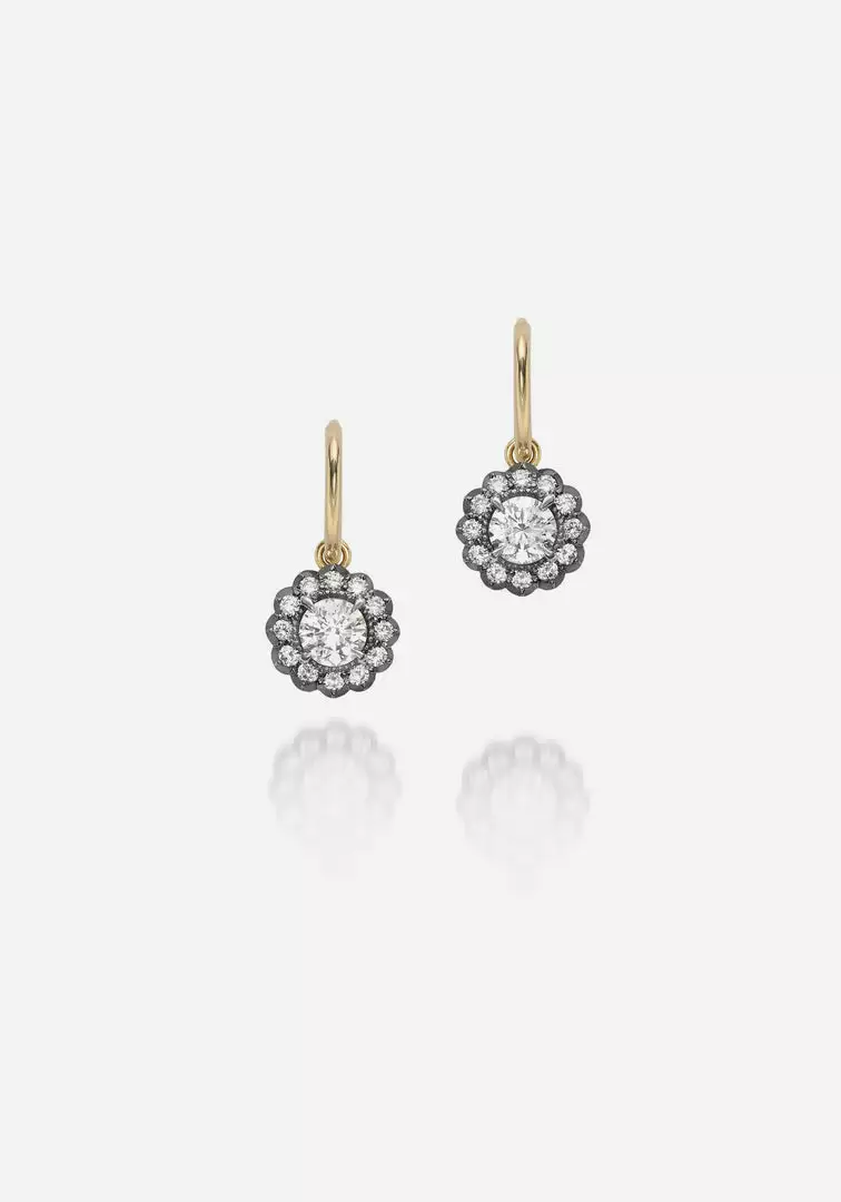 Jessica McCormack Daisy Diamond Gypset Bloom Earrings 1 Jessica McCormack Daisy Diamond Gypset Bloom Earrings