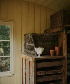 Moro Dabron Of Gardens Candle