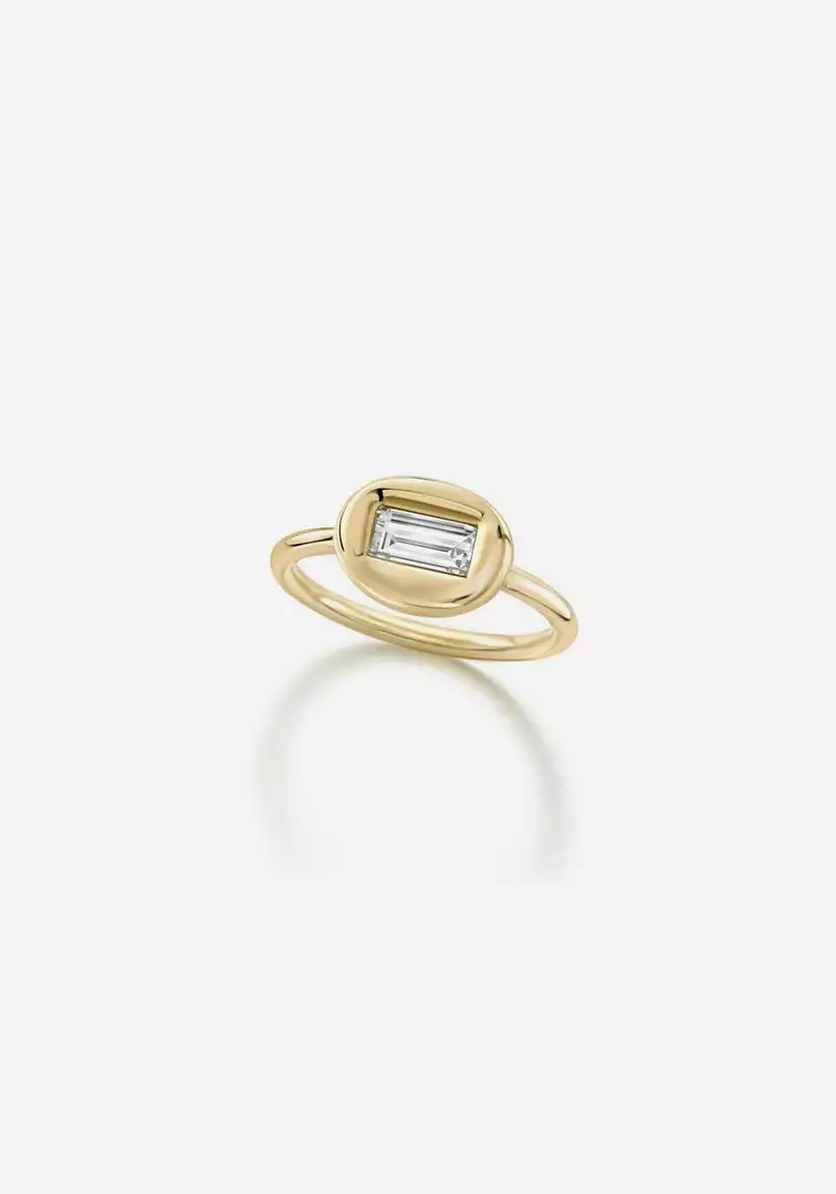 Jessica McCormack On The Rocks Ring - 0.79ct Baguette Cut Diamond East-West Ring Fashion Jewellery 1 Jessica McCormack On The Rocks Ring - 0.79ct Baguette Cut Diamond East-West Ring Fashion Jewellery
