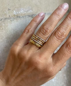 Jessica McCormack Fashion Jewellery Fairtrade Gold Band - Bobble