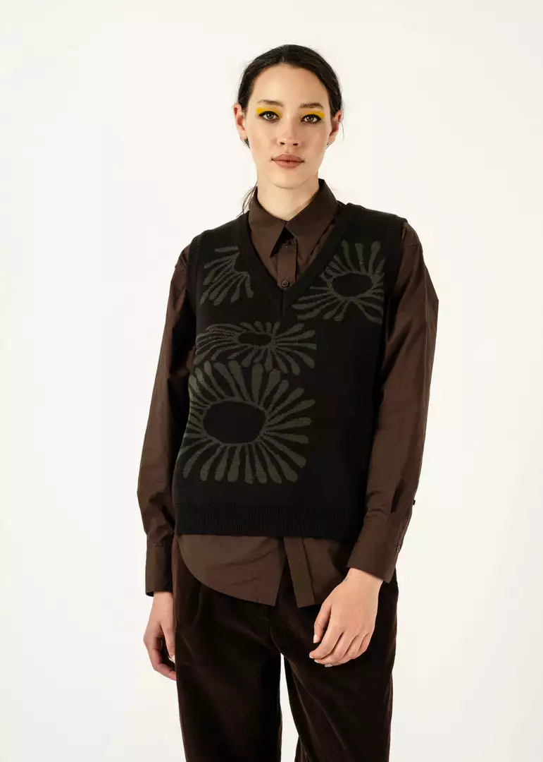 Penny Sage Anemone Vest - Bistre/Moss 1 Penny Sage Anemone Vest - Bistre/Moss