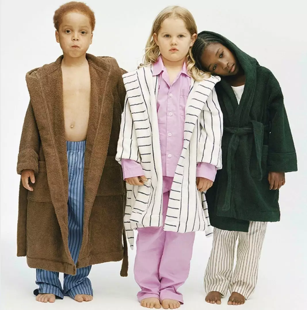 Tekla Towels & Bathroom Linen Kids Hooded Bathrobe - Kodiak Brown 5 Tekla Towels & Bathroom Linen Kids Hooded Bathrobe - Kodiak Brown