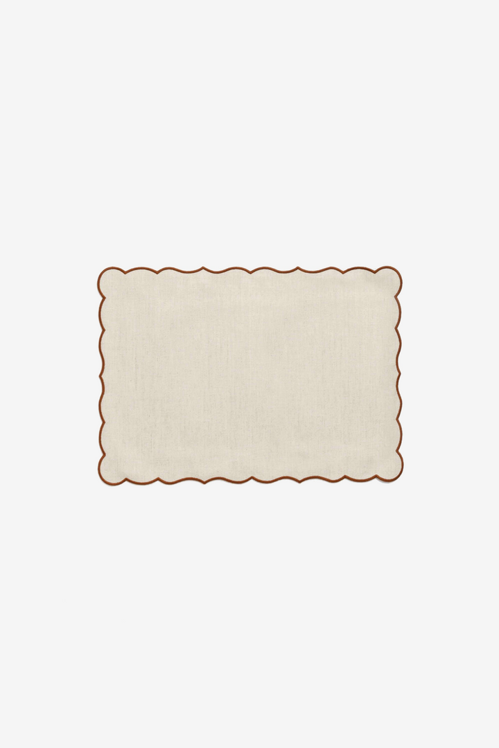 Chiarastella Cattana Home Living Lido Rectangular Coated Placemat - Pain/Brulee 1 Chiarastella Cattana Home Living Lido Rectangular Coated Placemat - Pain/Brulee